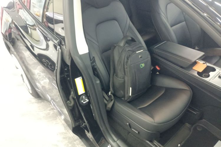 Tesla Model Y 2023 #24 Tesla Model Y 2023 car image #24