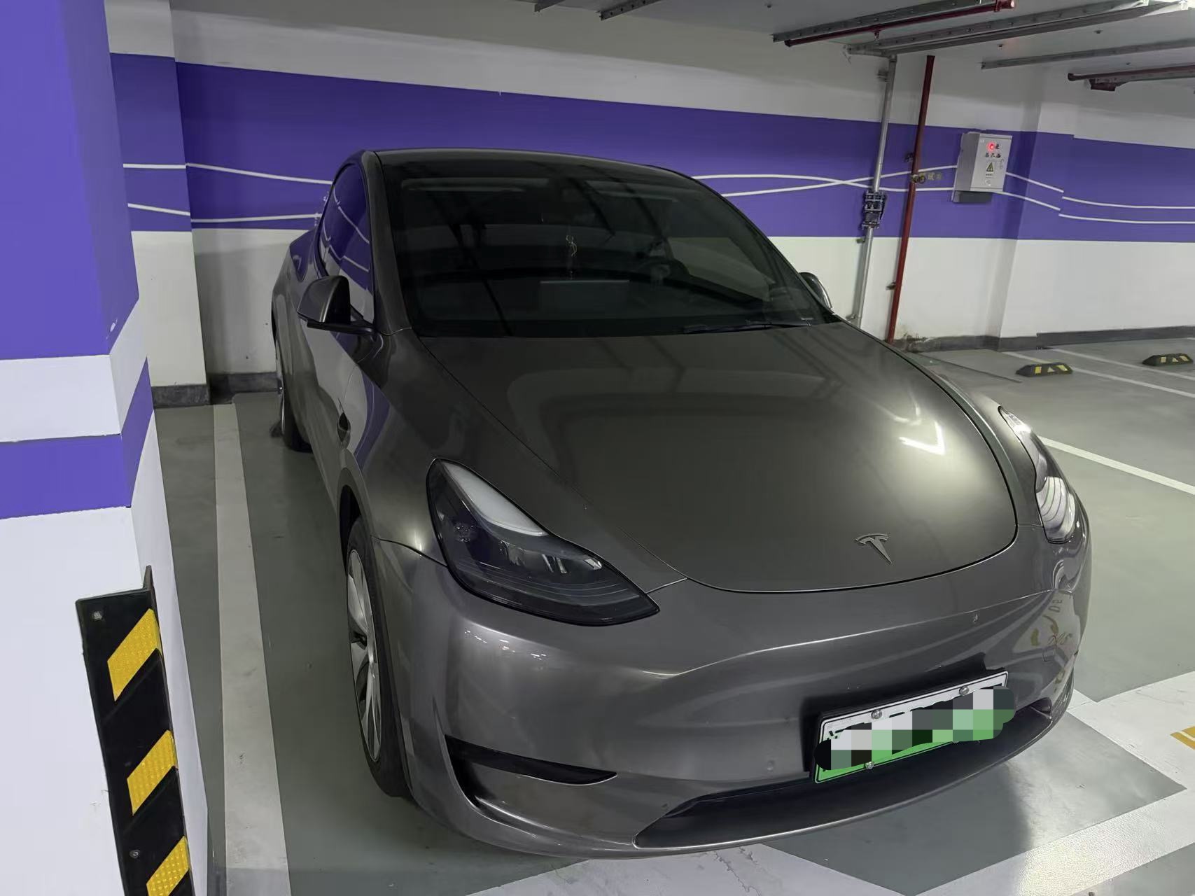 Tesla Model Y 2023 صورة سيارة #4