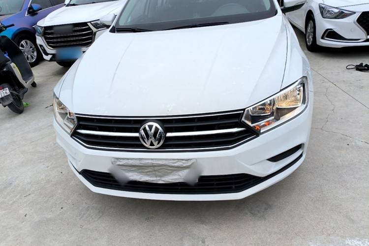 Volkswagen Bora 2021 car image #3