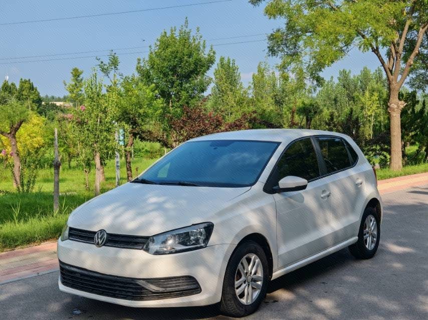 Volkswagen Polo 2018 car image 