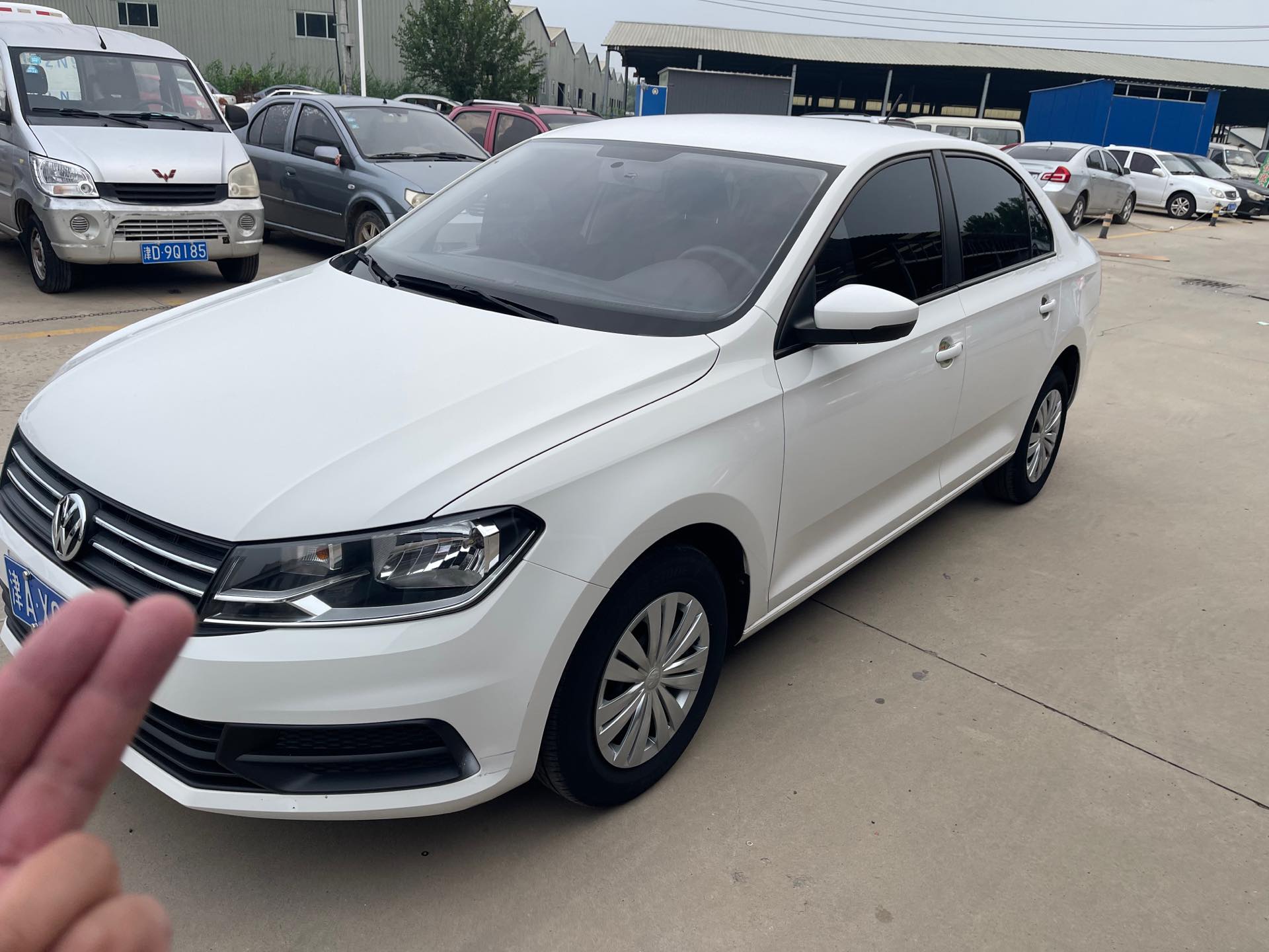 Volkswagen Santana 2022 car image 