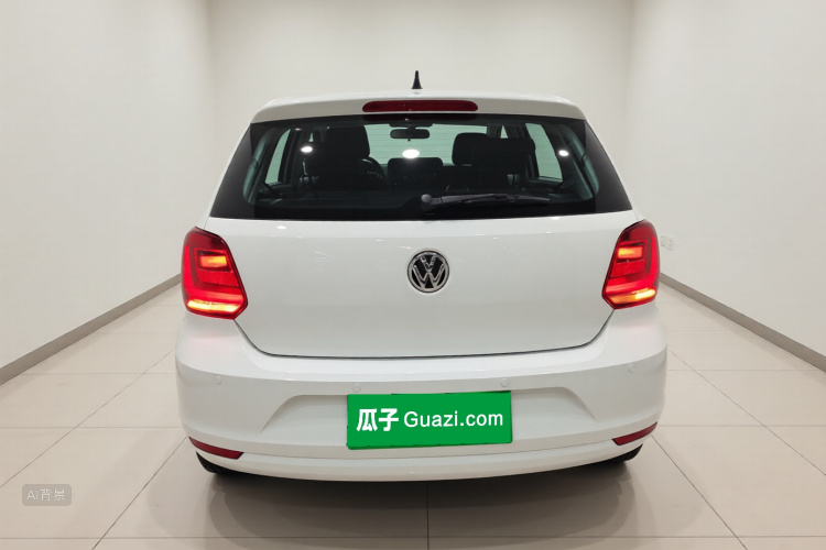Volkswagen Polo 2019 car image #6