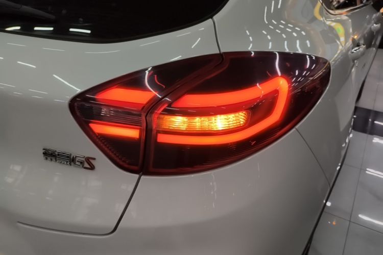 GEELY Emgrand GS 2021 #8 GEELY Emgrand GS 2021 imagen de coche #8