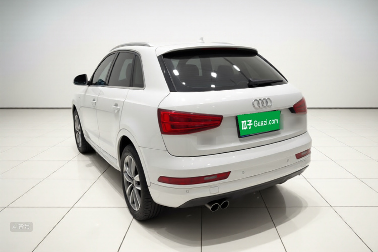 Audi Q3 2017 immagine di auto #5