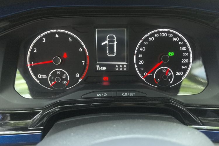 Volkswagen Polo 2020 car image #8