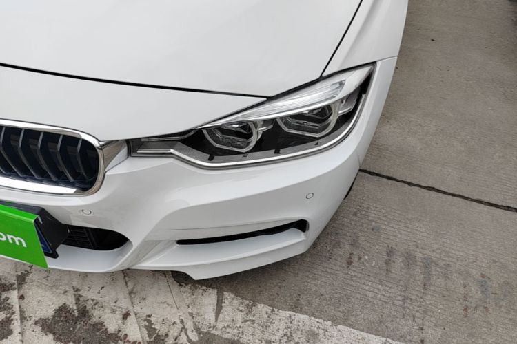 BMW 3 Series 2017 imagen de coche #21