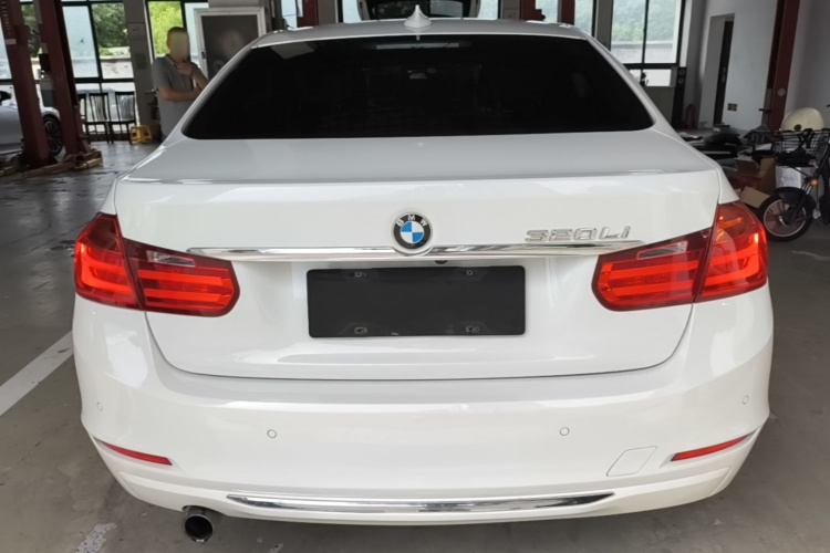 BMW 3 Series 2015 car image #4