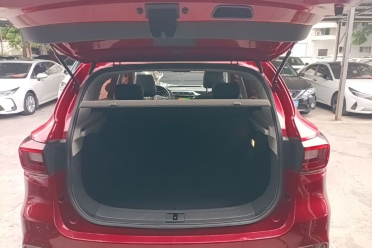 MG ZS 2017 #19 MG ZS 2017 car image #19