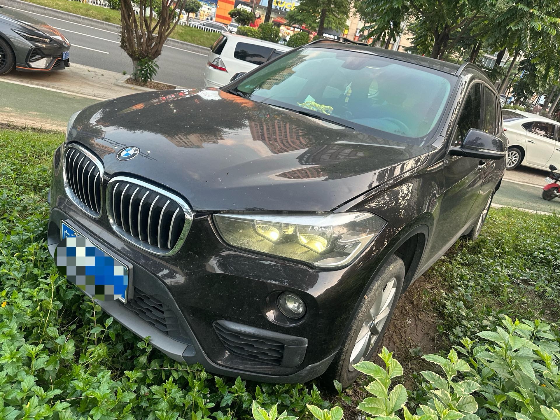 BMW X1 2018 BMW X1 2018 car image
