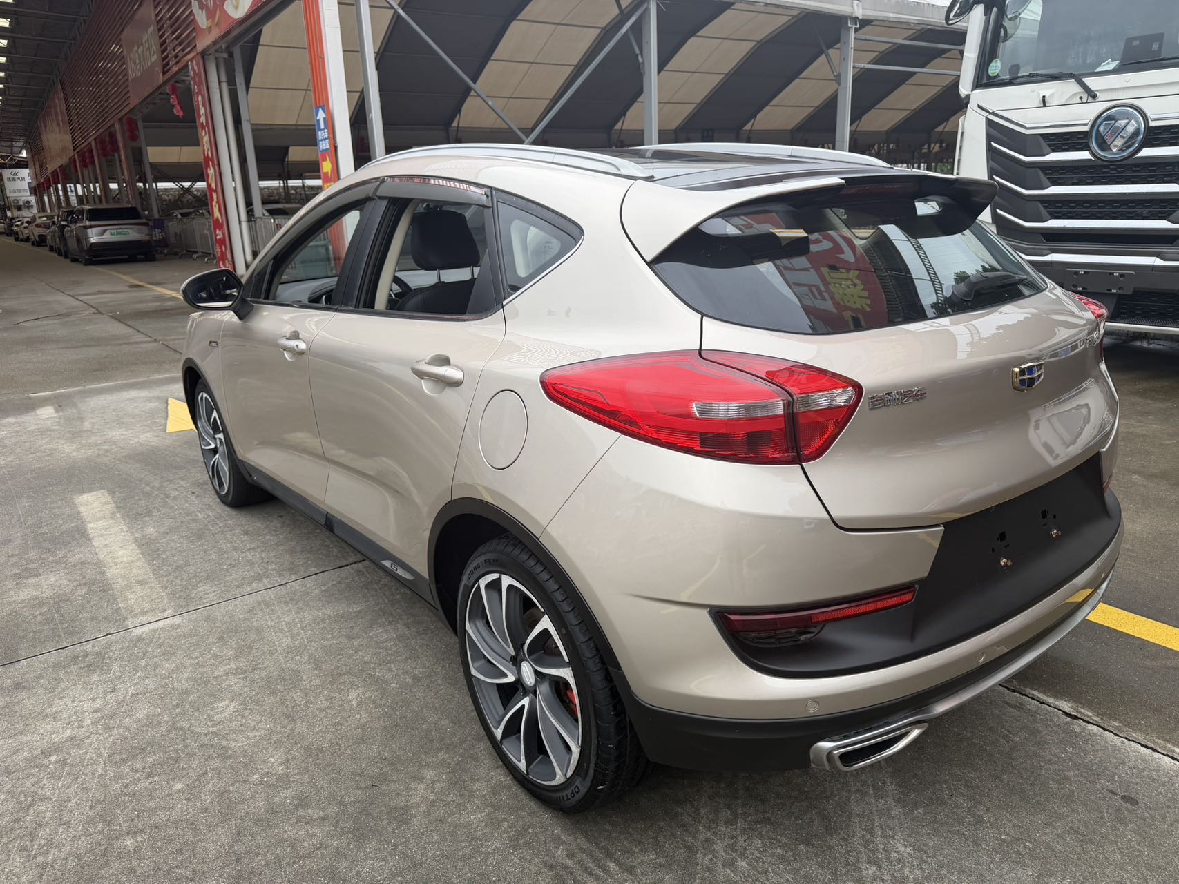 GEELY Emgrand GS 2018 imagem de carro #9