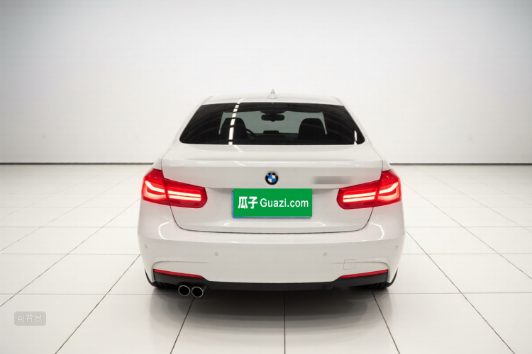 BMW 3 Series 2017 #4 BMW 3 Series 2017 car image #4