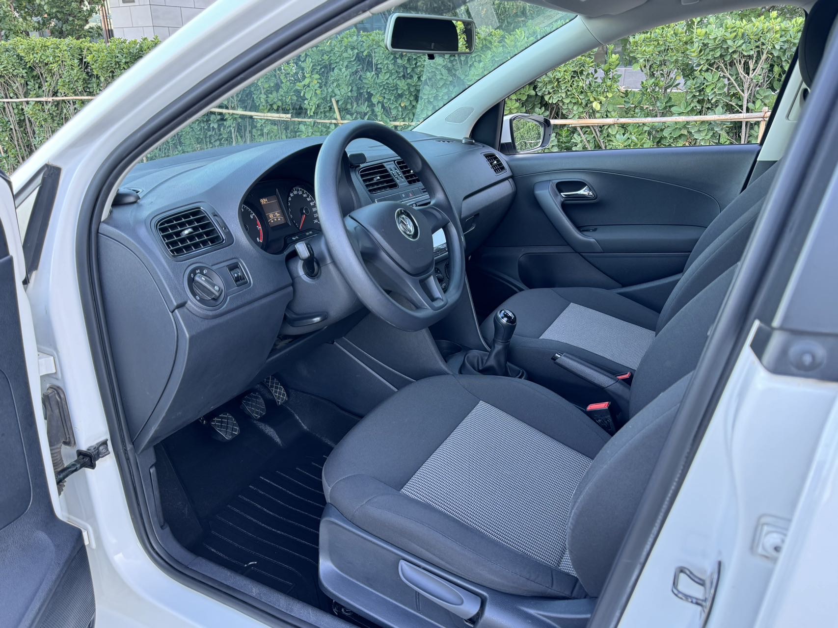 Volkswagen Polo 2016 #5 Volkswagen Polo 2016 صورة سيارة #5
