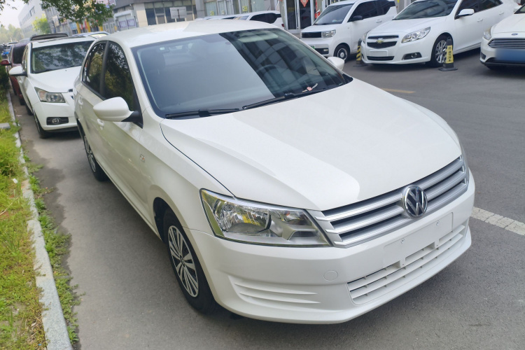 Volkswagen Santana 2016 car image #4