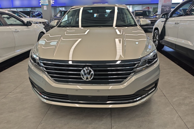 Volkswagen Lavida 2019 car image #3