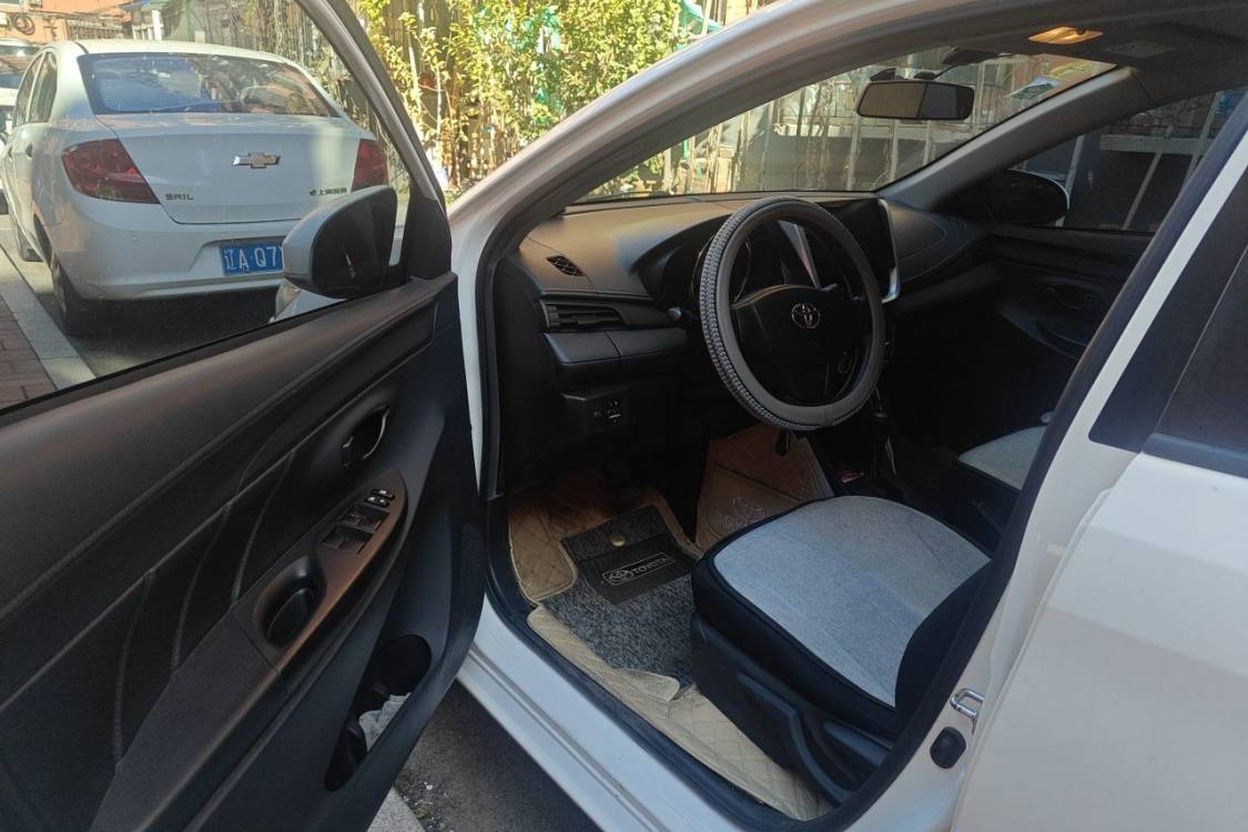 Toyota Vios 2017 #23 Toyota Vios 2017 car image #23