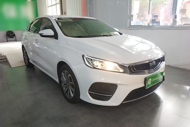 GEELY Binray 2019 image de voiture #4
