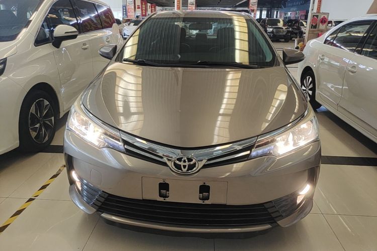 Toyota Corolla 2019 #3 Toyota Corolla 2019 car image #3