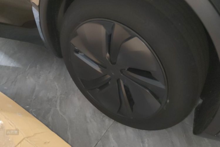 Tesla Model Y 2026 #9 Tesla Model Y 2026 immagine di auto #9