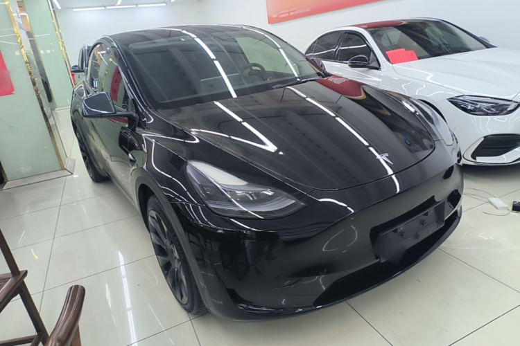 Tesla Model Y 2023 #4 Tesla Model Y 2023 immagine di auto #4