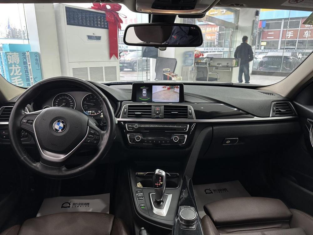 BMW 3 Series 2019 #17 BMW 3 Series 2019 car image #17