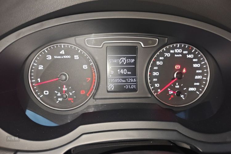 Audi Q3 2015 #13 Audi Q3 2015 car image #13
