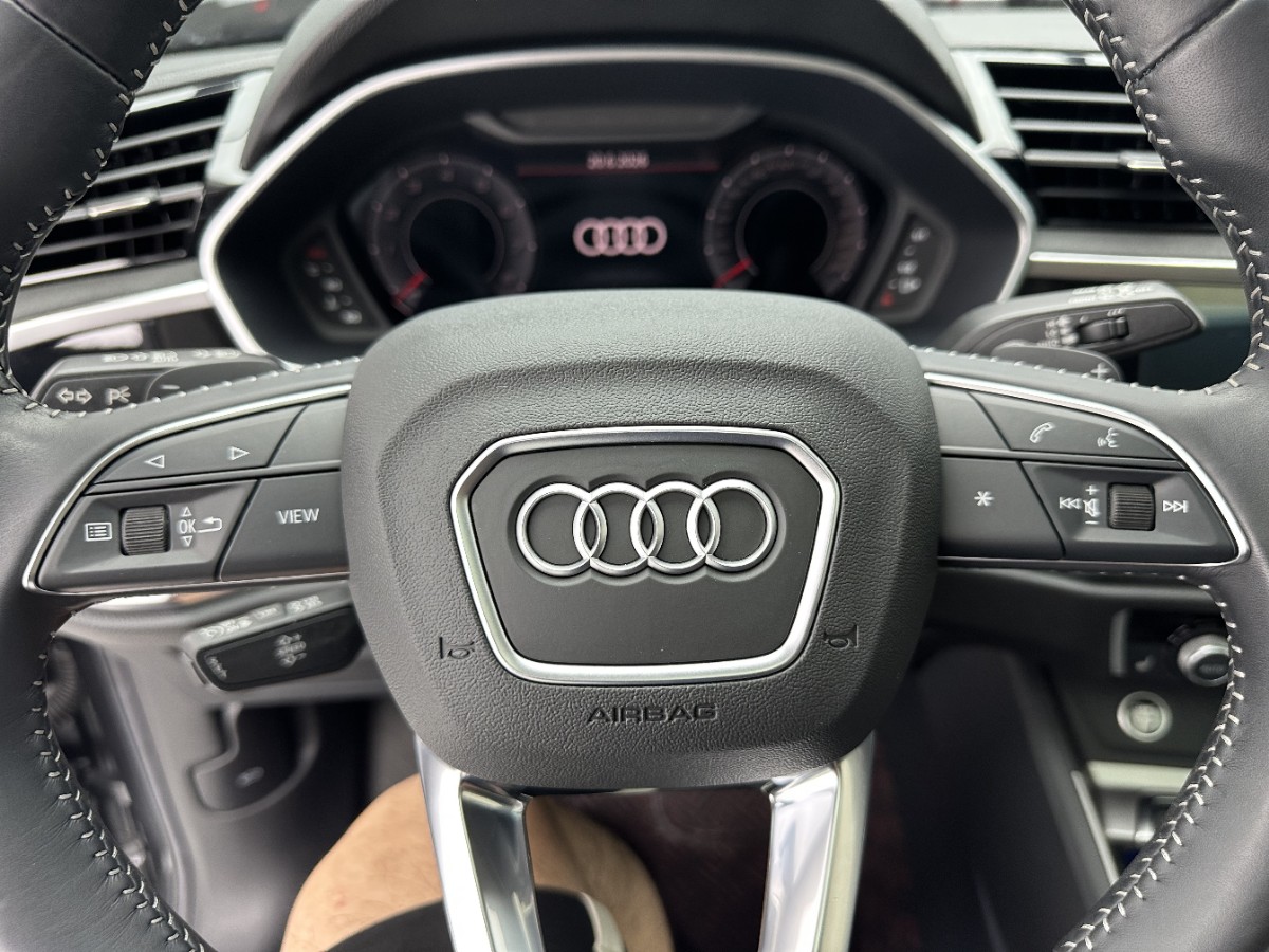 Audi Q3 2022 #13 Audi Q3 2022 car image #13