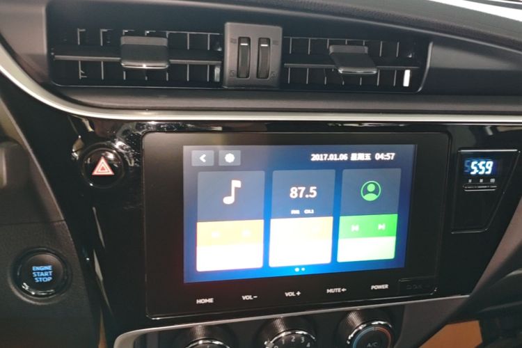 Toyota Corolla 2018 #13 Toyota Corolla 2018 car image #13