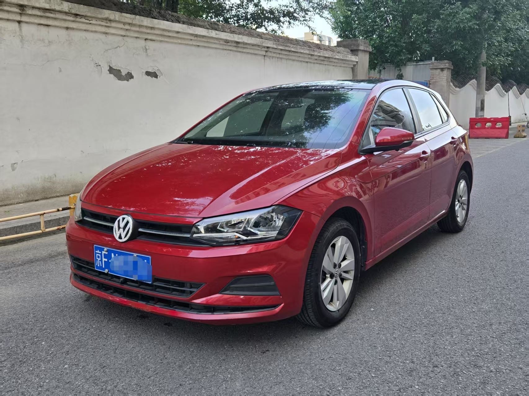 Volkswagen Polo 2020 car image 