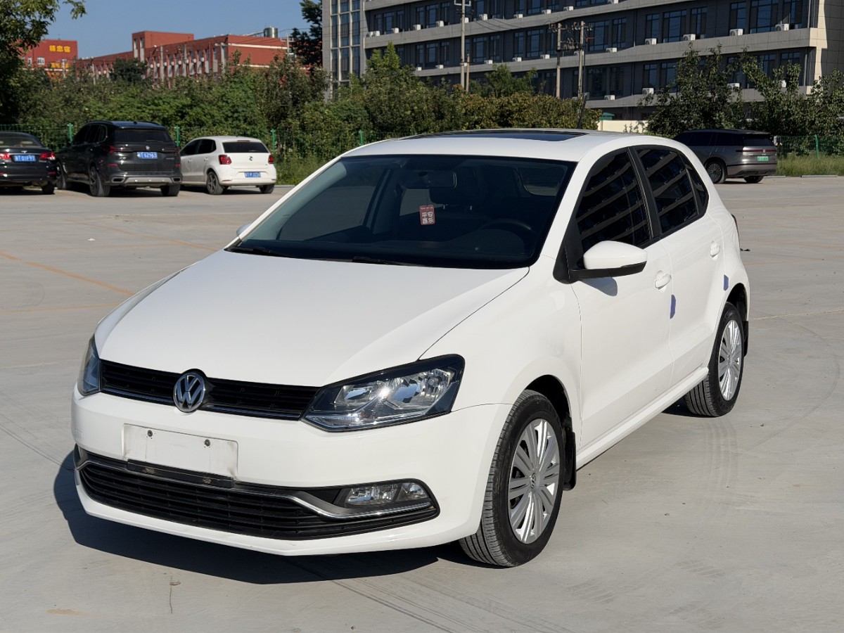 Volkswagen Polo 2017 car image 