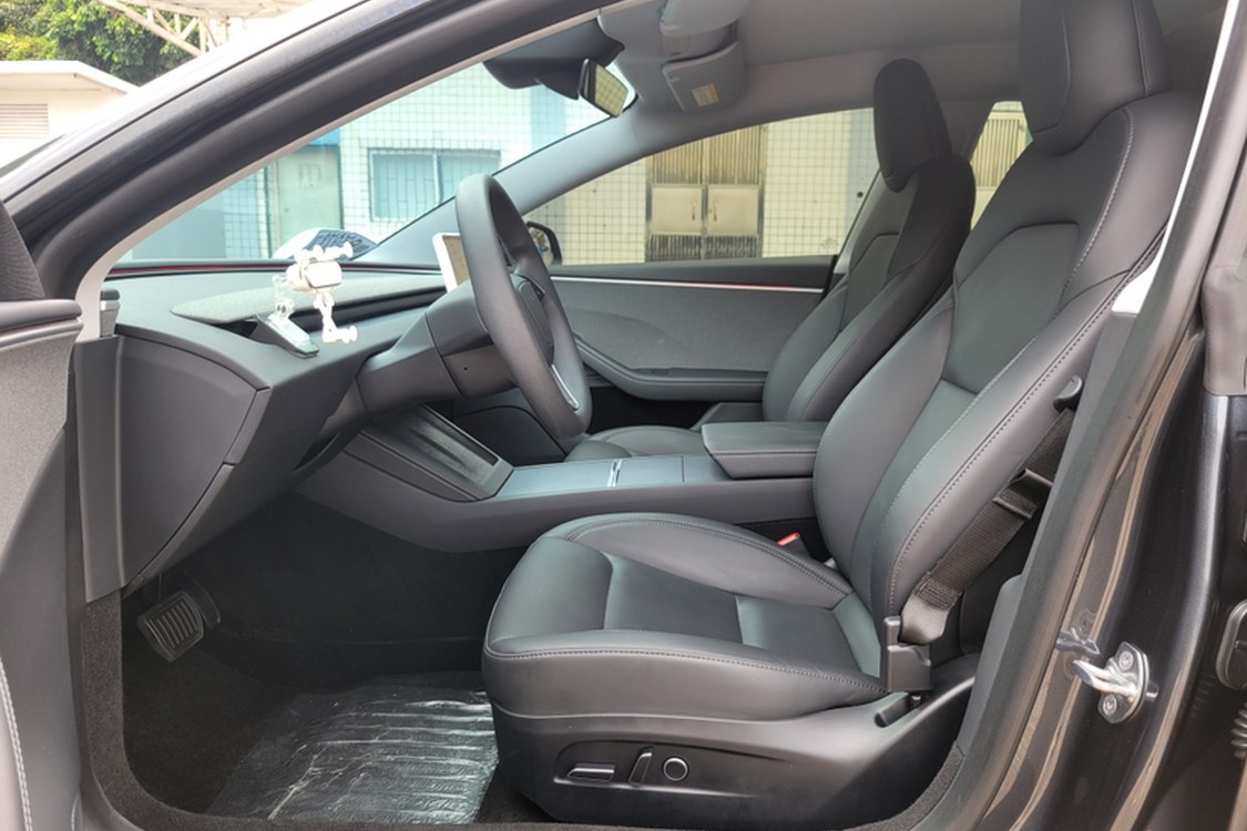 Tesla Model 3 2024 #4 Tesla Model 3 2024 car image #4