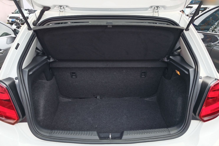 Volkswagen Polo 2018 #19 Volkswagen Polo 2018 car image #19