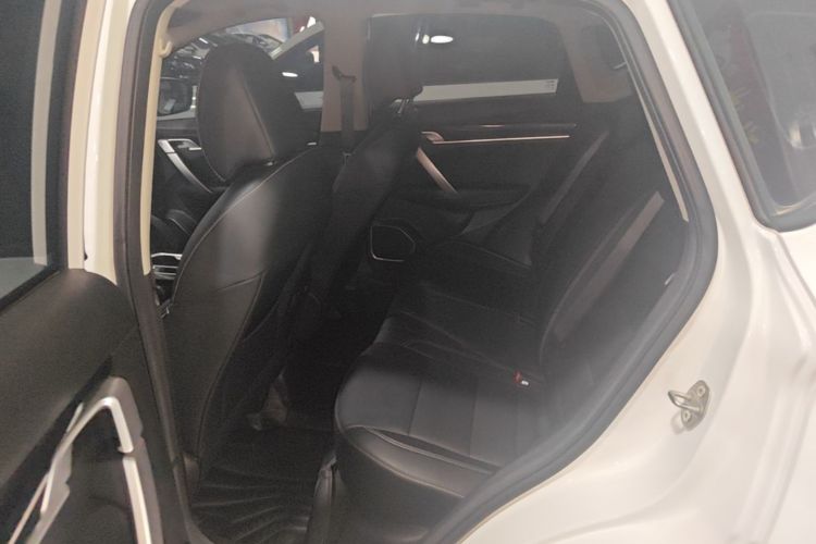 GEELY Coolray 2025 #17 GEELY Coolray 2025 car image #17