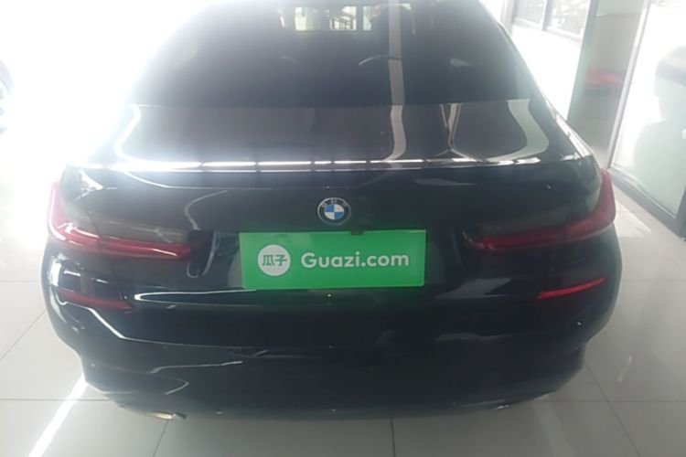 BMW 3 Series 2022 car image #6