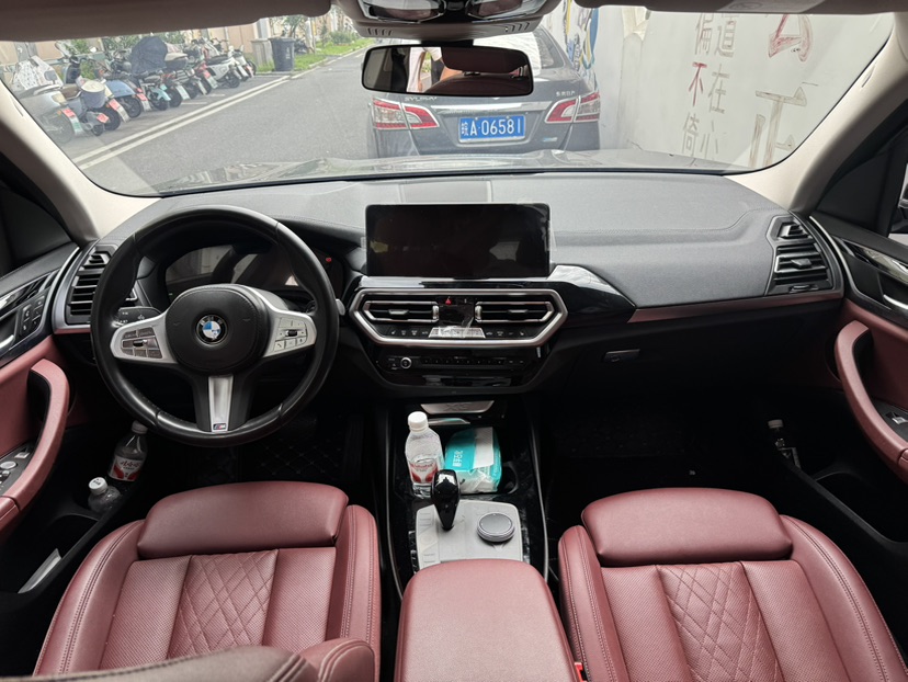 BMW X3 2024 car image #6