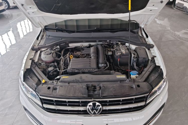 Volkswagen Bora 2021 immagine di auto #20