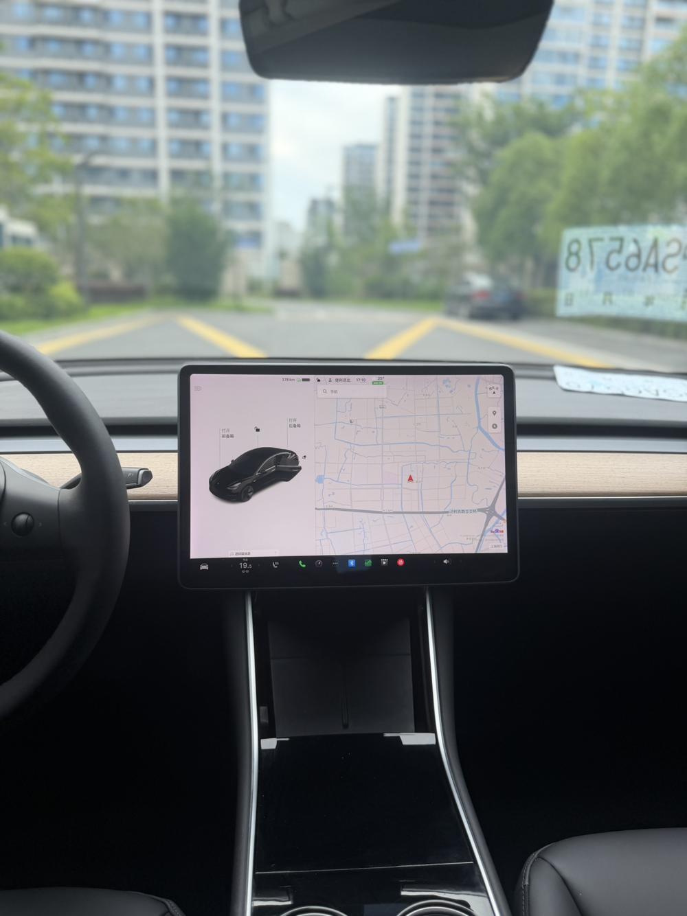 Tesla Model 3 2020 #14 Tesla Model 3 2020 car image #14