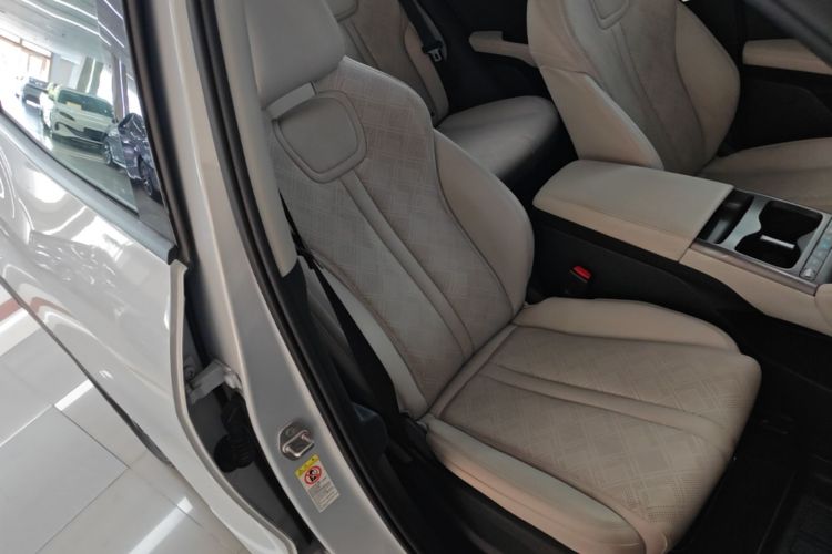BYD YuanUP 2025 #24 BYD YuanUP 2025 car image #24