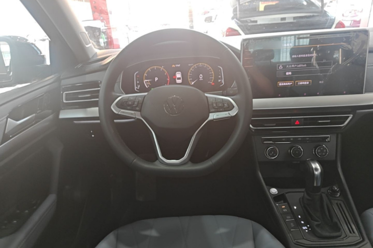 Volkswagen Lavida 2025 car image #11
