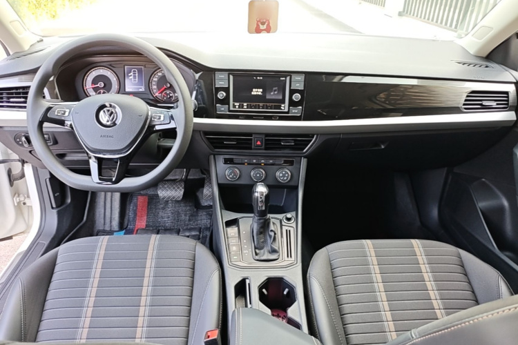 Volkswagen Lavida 2020 #10 Volkswagen Lavida 2020 car image #10