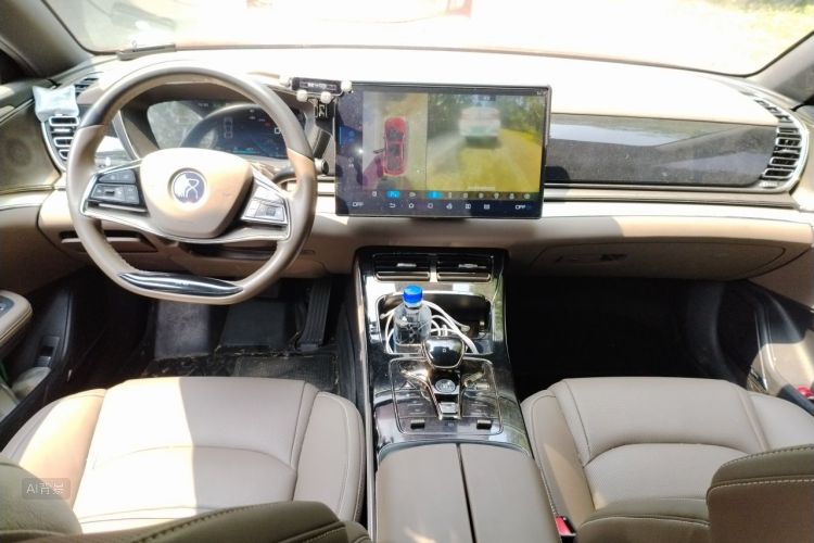 BYD Han 2021 car image #11