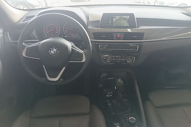 BMW X1 2017 #10 BMW X1 2017 car image #10