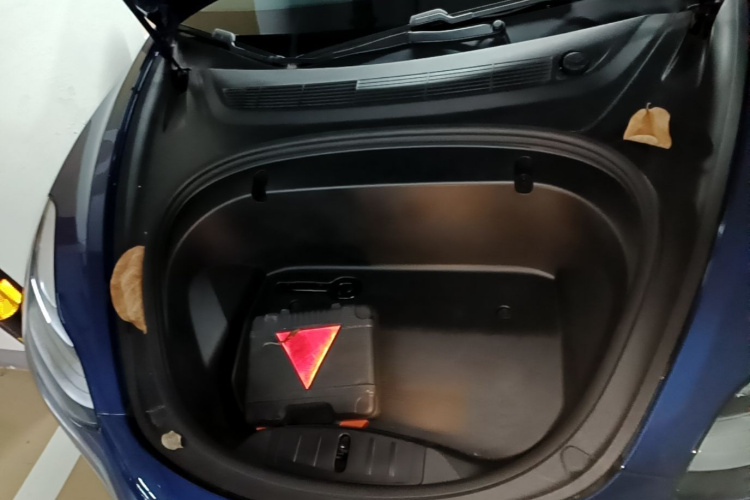 Tesla Model 3 2020 car image #20