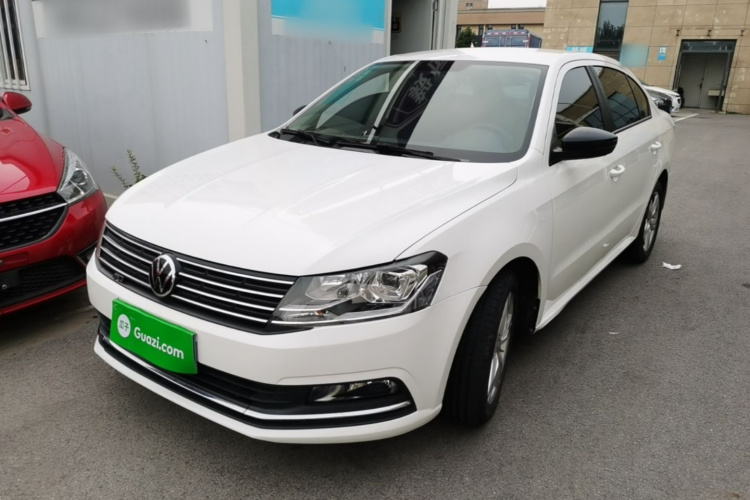 Volkswagen Lavida 2018 car image #2