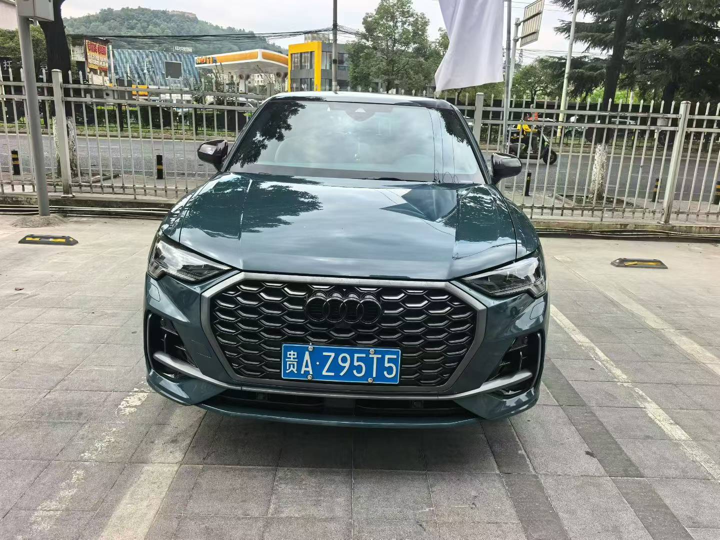 Audi Q3 Sportback 2023 #2 Audi Q3 Sportback 2023 car image #2
