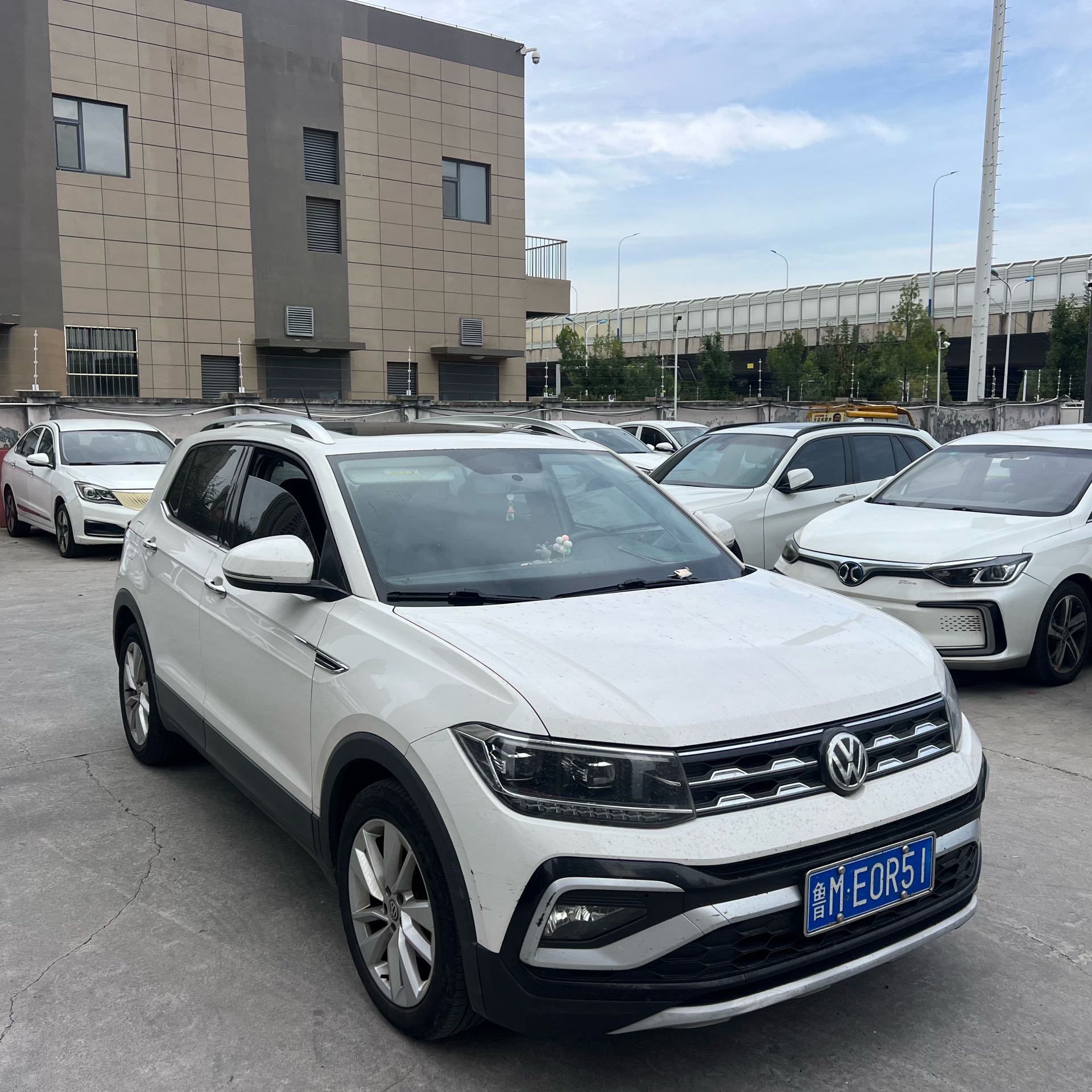 Volkswagen T-Cross 2020 #3 Volkswagen T-Cross 2020 car image #3