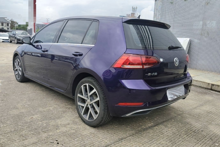 Volkswagen Golf 2020 #5 Volkswagen Golf 2020 car image #5