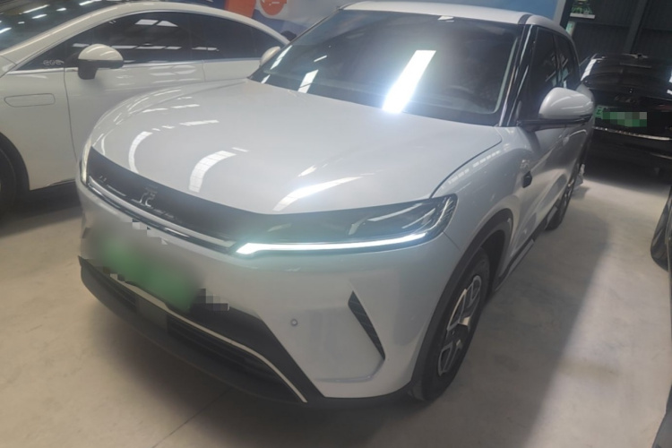 BYD YuanUP 2025 #2 BYD YuanUP 2025 car image #2