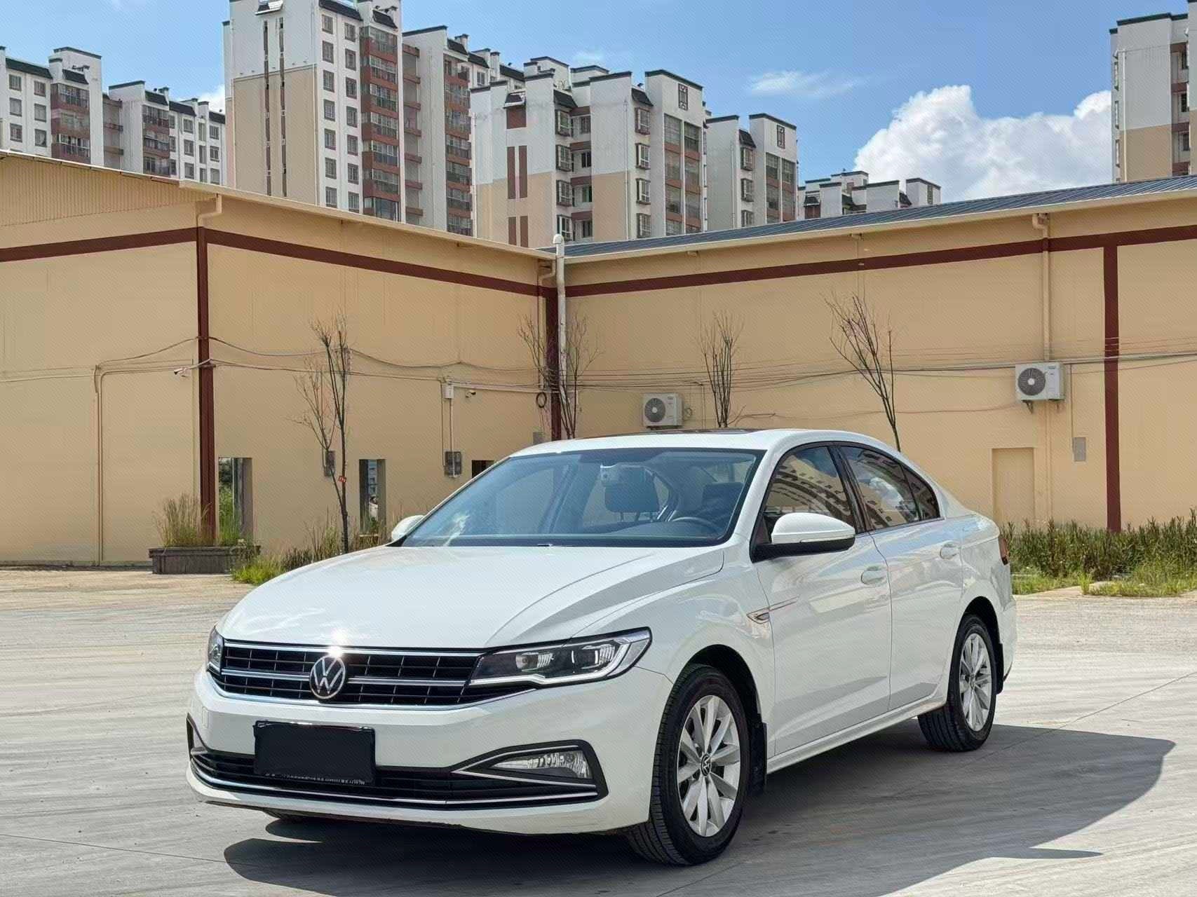 2022 immagine di auto 