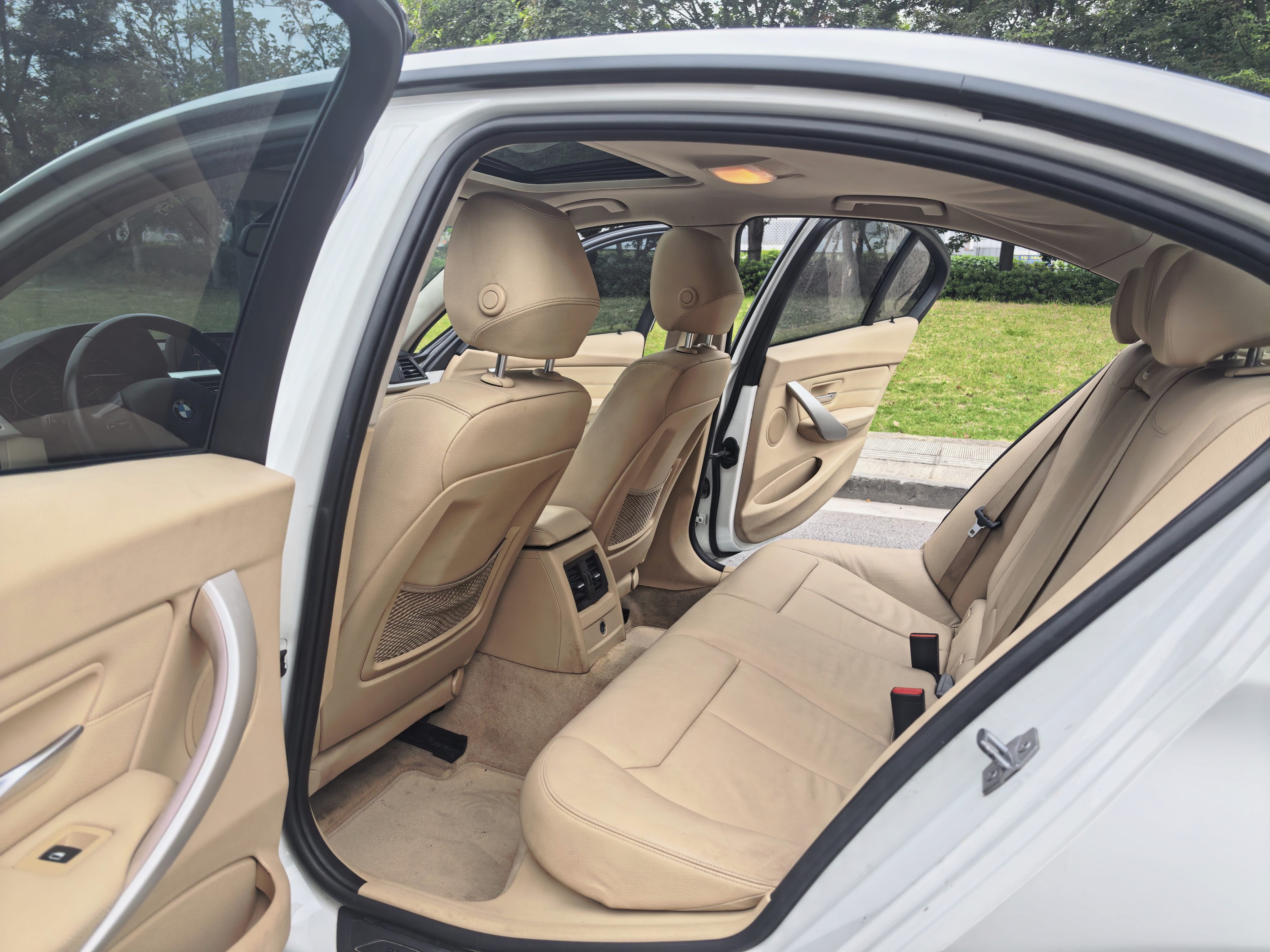BMW 3 Series 2014 car image #5