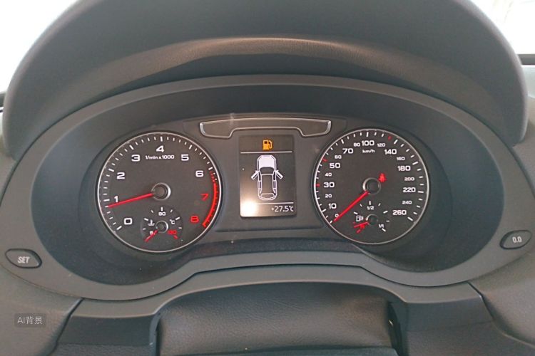 Audi Q3 2018 #13 Audi Q3 2018 car image #13